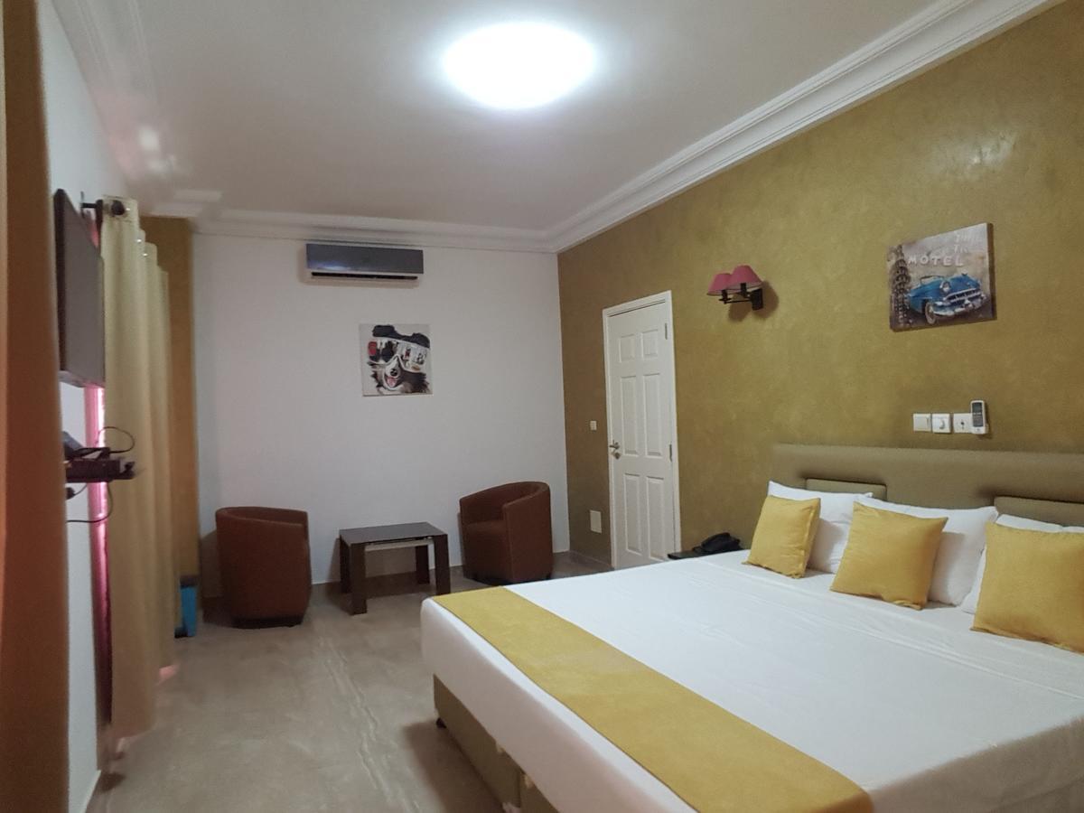 Hotel Yabisso Lomé Eksteriør bilde